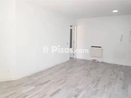 Piso en alquiler en Camarena - Foto 2