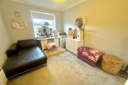 2 bedroom property to rent - Photo 4