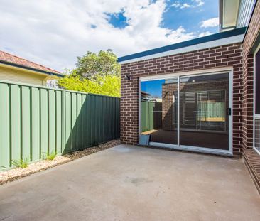 Great Central Location! - Photo 5