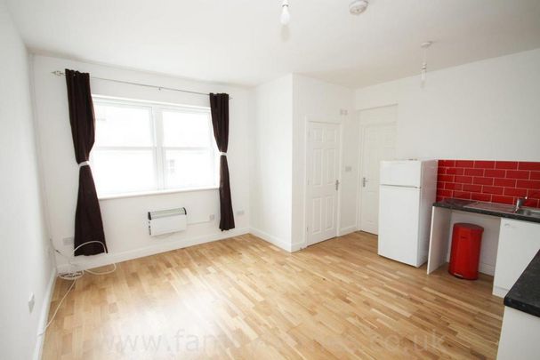1 bedroom flat to rent - Photo 1