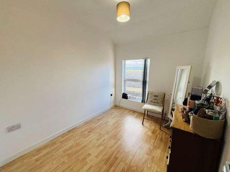 Roundlands, Algakirk, PE20 - Photo 3