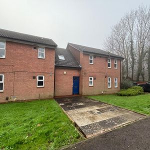 1 bedroom Flat To Let Total Size: 248 SQ FT - Photo 2