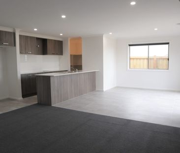 Family Home. - Photo 4