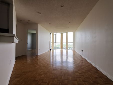 For Lease - 7 Concorde Place Unit# 3710, Toronto, Ontario - Photo 4