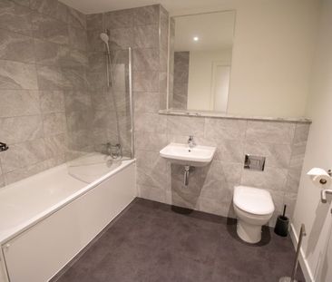 Lincoln House, Bolton - Photo 4