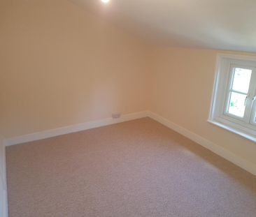 4 bedroom detached house to rent - Photo 5