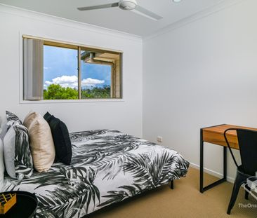 Furnished, Spacious & Great Value! - Photo 2