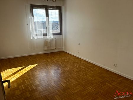 Location Appartement 4 pièces 110m² - Photo 3