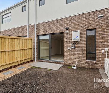 Brand New & Ready to call HOME! - Photo 4