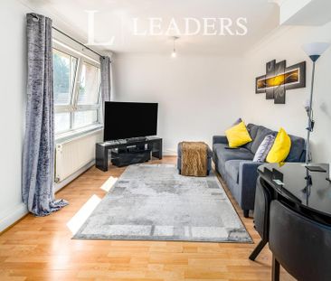 1 bedroom flat to rent - Photo 2