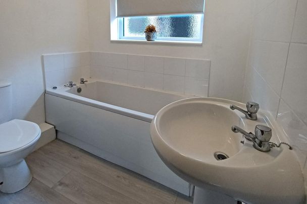 Thirlmere Street - Photo 1