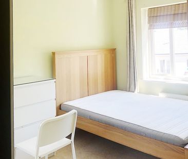 6 Bed Terraced House, Jekyll Close, BS16 - Photo 4