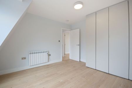 Medina Road, London, N7 - Photo 5