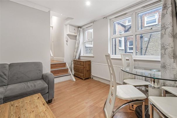 3 bedroom flat to rent - Photo 1