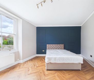 Clevedon Terrace, Bristol, BS6 5TX - Photo 1