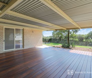 CHARMING HOME IN QUIET WEST WODONGA COURT - Photo 3
