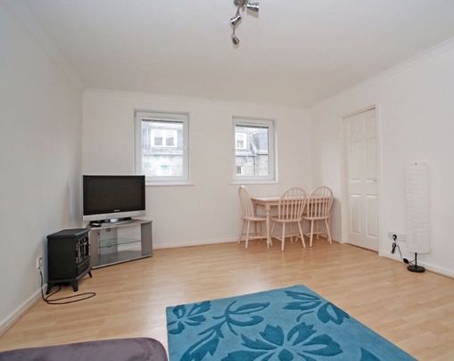 3 Bed Flat, Aberdeen, AB24 - Photo 1