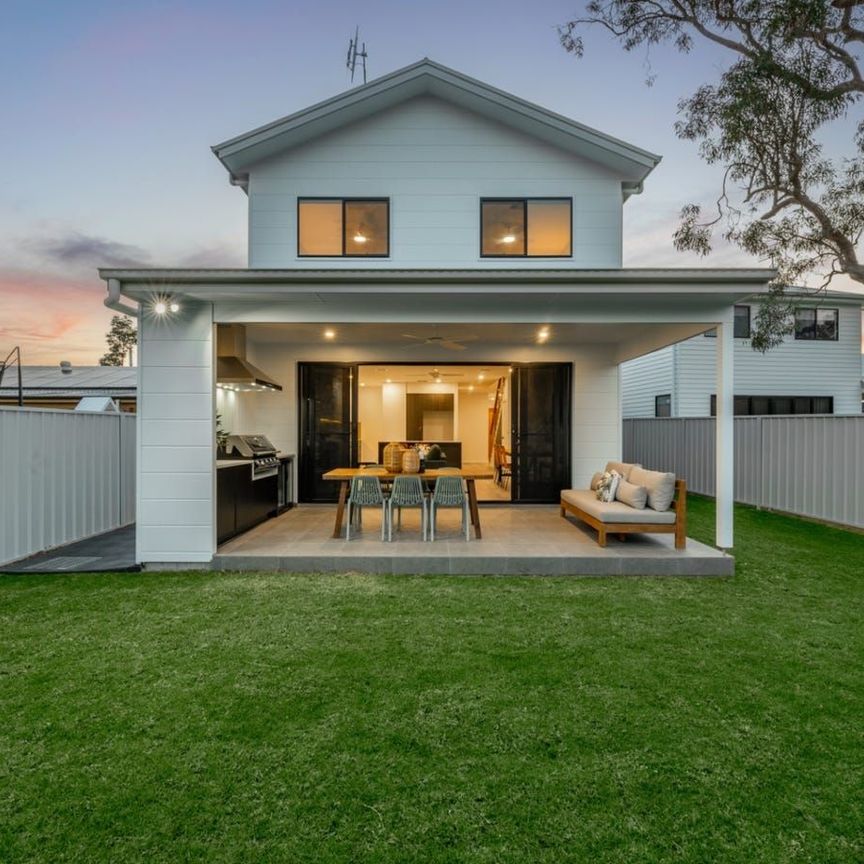 BRAND NEW HOME - MOVE IN & SETTLE IN - Photo 1