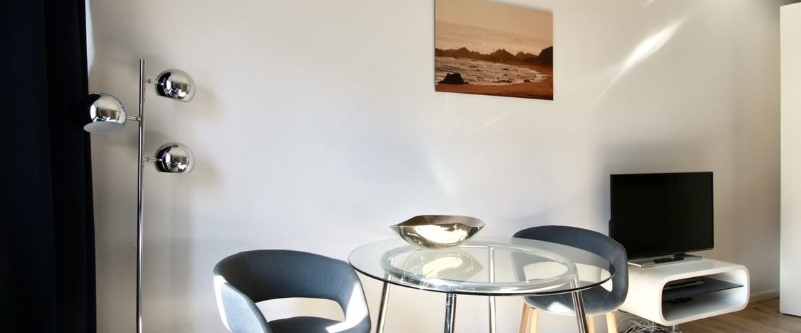 Mitten in der City - Apartment mit Balkon Nähe Barbarossaplatz - Foto 1