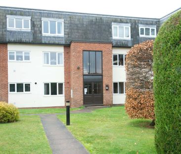 2 bedroom ground floor flat to rent - Photo 5