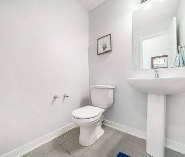 For Lease - 626 Allied Mews, Stittsville - Munster - Richmond, Ontario - Photo 5