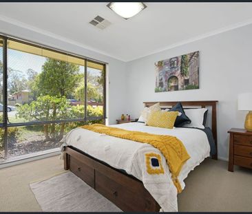 Family home in a sought after location - Photo 4