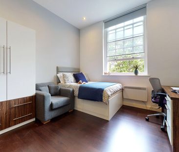 Apt 20, Park Square Residence - Photo 6