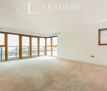 2 bedroom apartment to rent Midway Quay, Sovereign Harbour, Eastbou... - Photo 3