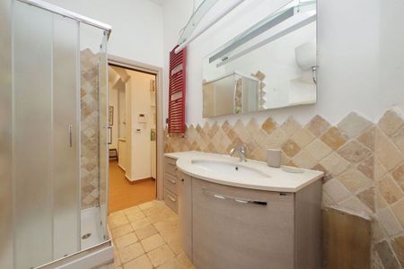 Viale di Trastevere, Rome, Lazio 00153 - Photo 3