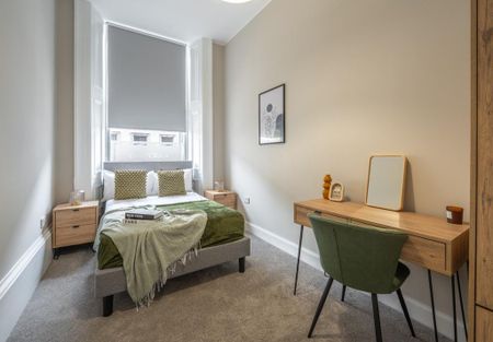 2 bedroom flat to rent - Photo 2