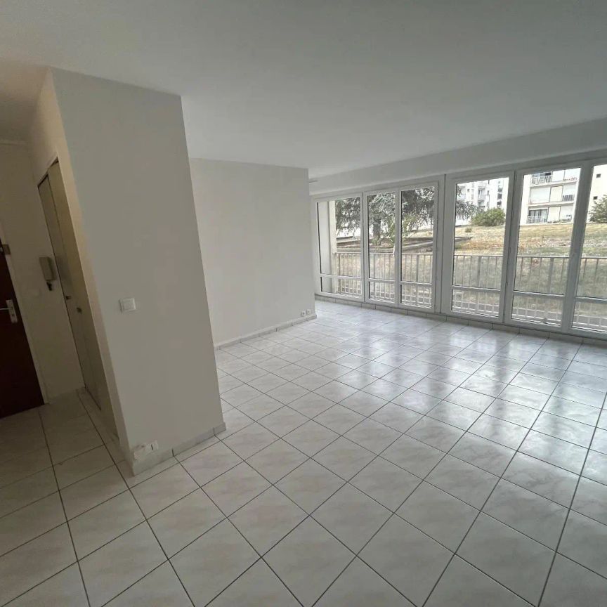 Appartement à louer 3 pièces 66.28m² - Photo 1