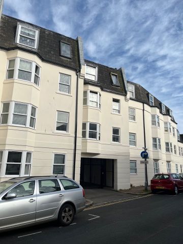 1 Bed Flat, Marlow Court, BN2 - Photo 4