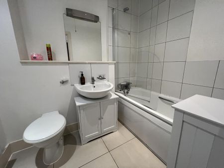 1 bedroom flat to rent - Photo 5