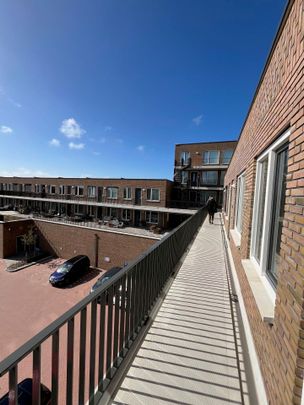 Appartement te huur: Thomas Mannsingel 18-B 2553 DA Den Haag - Photo 1