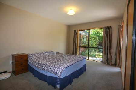 A Beautiful Home in Riccarton – Modern and a Must see - Photo 4