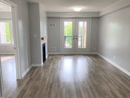 For Lease - 2 Anchorage Crescent Unit# 203, Collingwood, Ontario - Photo 3