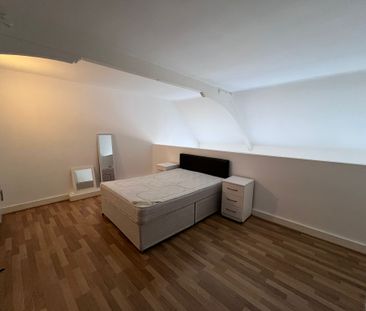 St Thomas Lofts, Swansea, SA1 8BG - Photo 4
