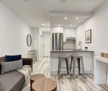 4530 Avenue Coloniale | 4530 Avenue Coloniale, Montreal - Photo 1