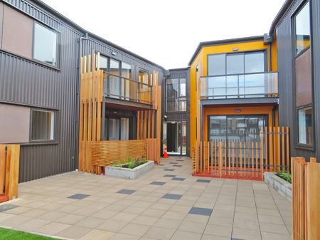 THE FIREMAN'S APARTMENTS - STUDIO APARTMENT - Photo 5