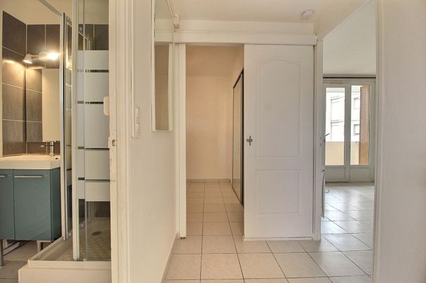 À louer Studio cabine meublé - Fréjus Plage - 29 m² avec balcon, - Photo 1