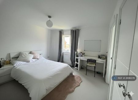 5 bedroom detached house to rent - Photo 5