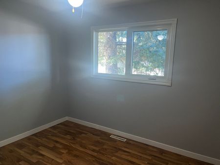 3 Bedroom Home in Pleasant Hill - Photo 3