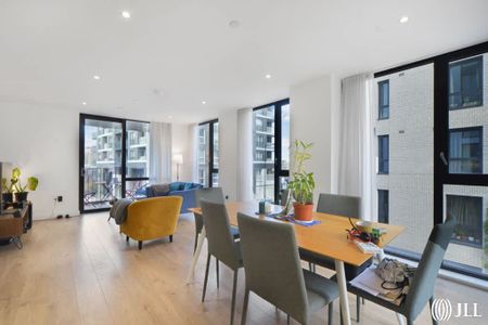 Merchants House, London, E15 - Photo 4