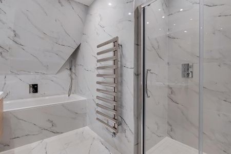 3 bedroom apartment to rent - Photo 3