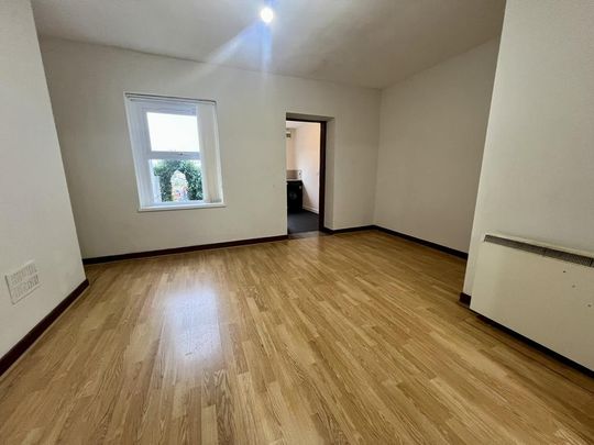 2 bedroom house to rent - Photo 1