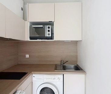 Mandelieu-la-Napoule - Appartement à louer - Studio - 19 m² - 595 € - Photo 6