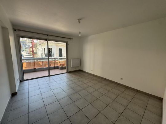 Location Appartement 1 pièce 34m² AIX LES BAINS 73100 - Photo 1