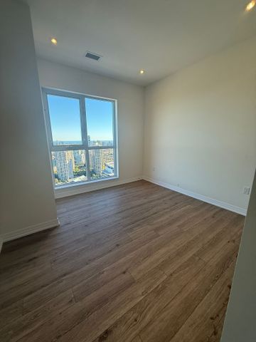 For Lease - 15 Watergarden Drive Unit# 3801, Mississauga, Ontario - Photo 5