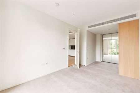 Bright one bedroom apartment in Lillie Square. - Photo 3