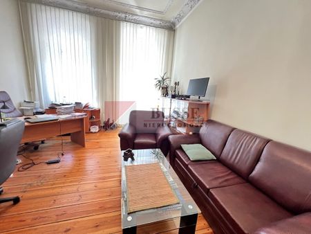 Centrum, 4 pok. po remoncie, ładna kamienica - Photo 2